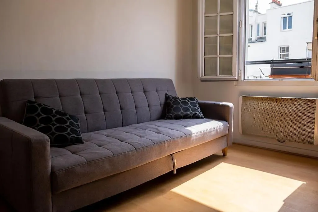 Apartment Cozy Flat, Sentier, 2 Guests Paris